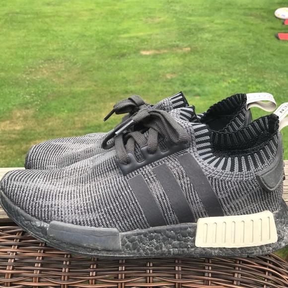 Men’s Size US 10.5 - Picture 1 of 3